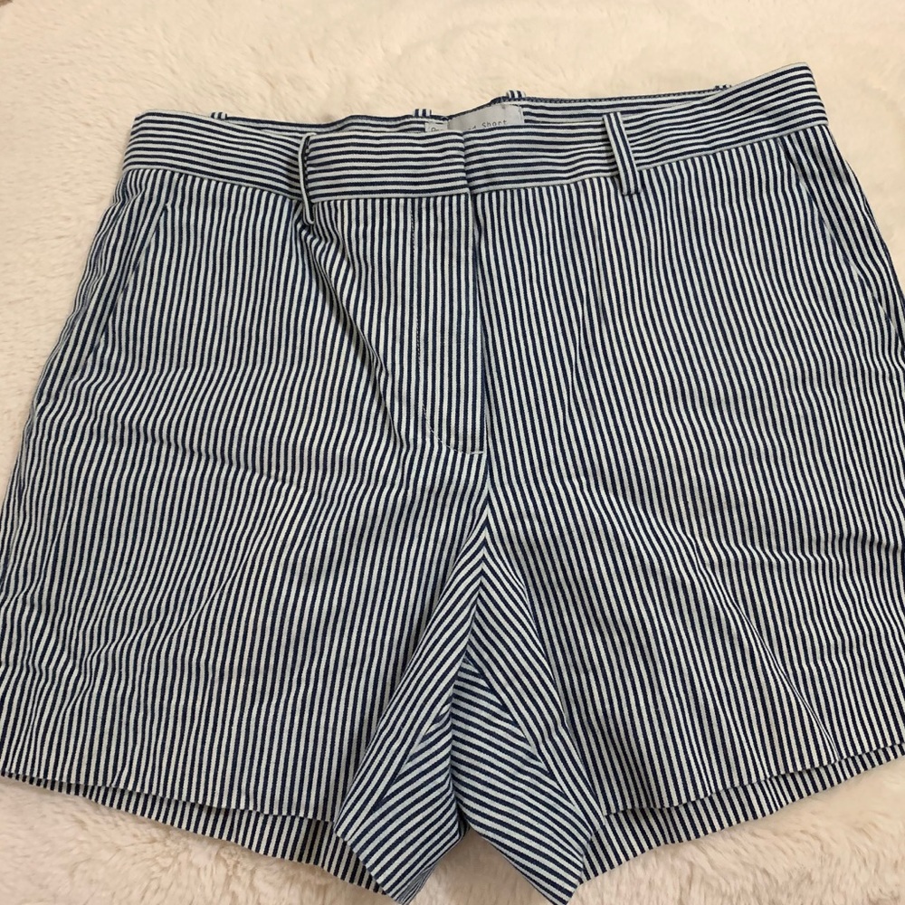 Gap tailored striped shorts - Picture 1 of 6